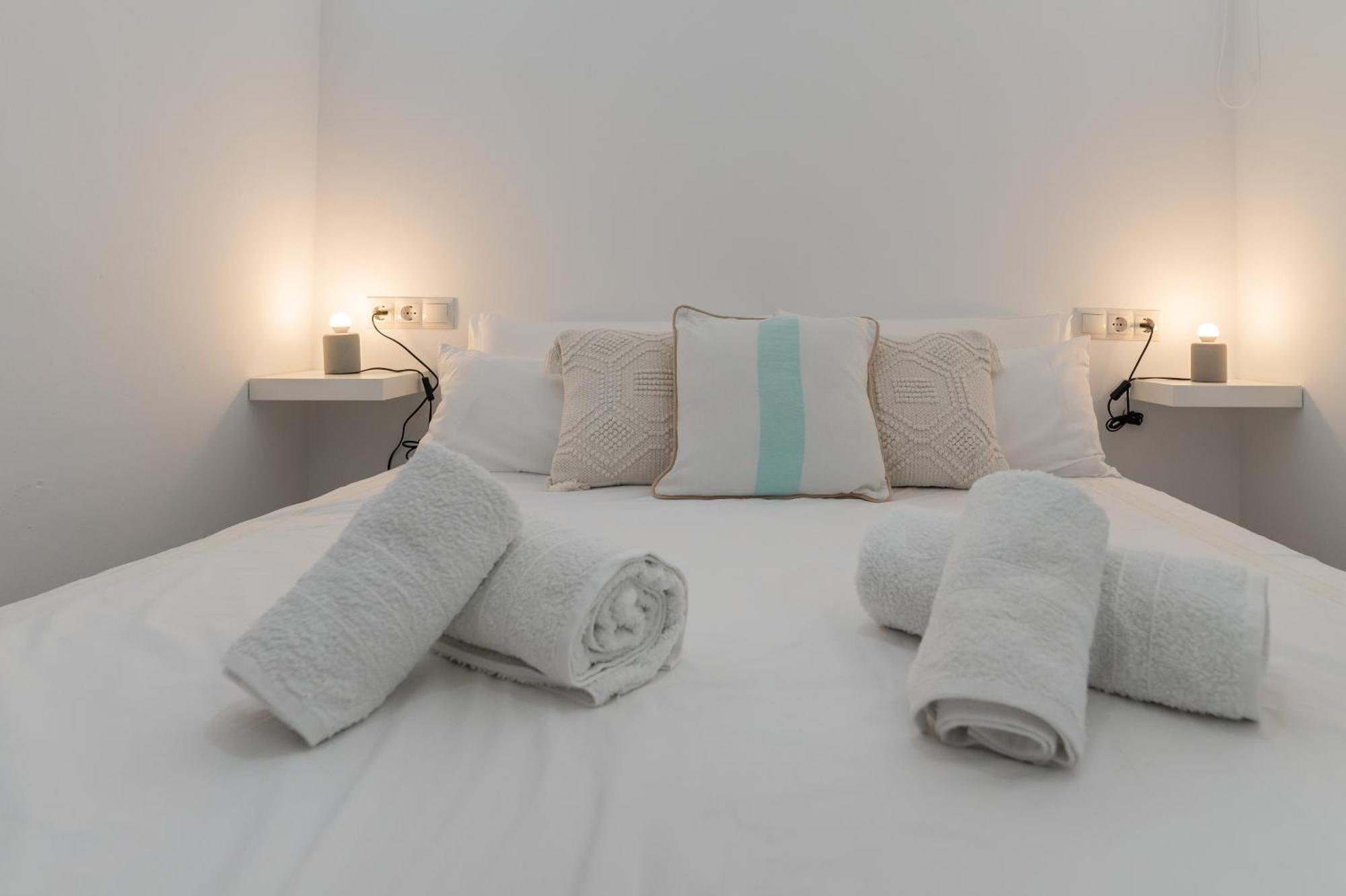 Cielomar Apartment เบนัลมาเดนา ภายนอก รูปภาพ