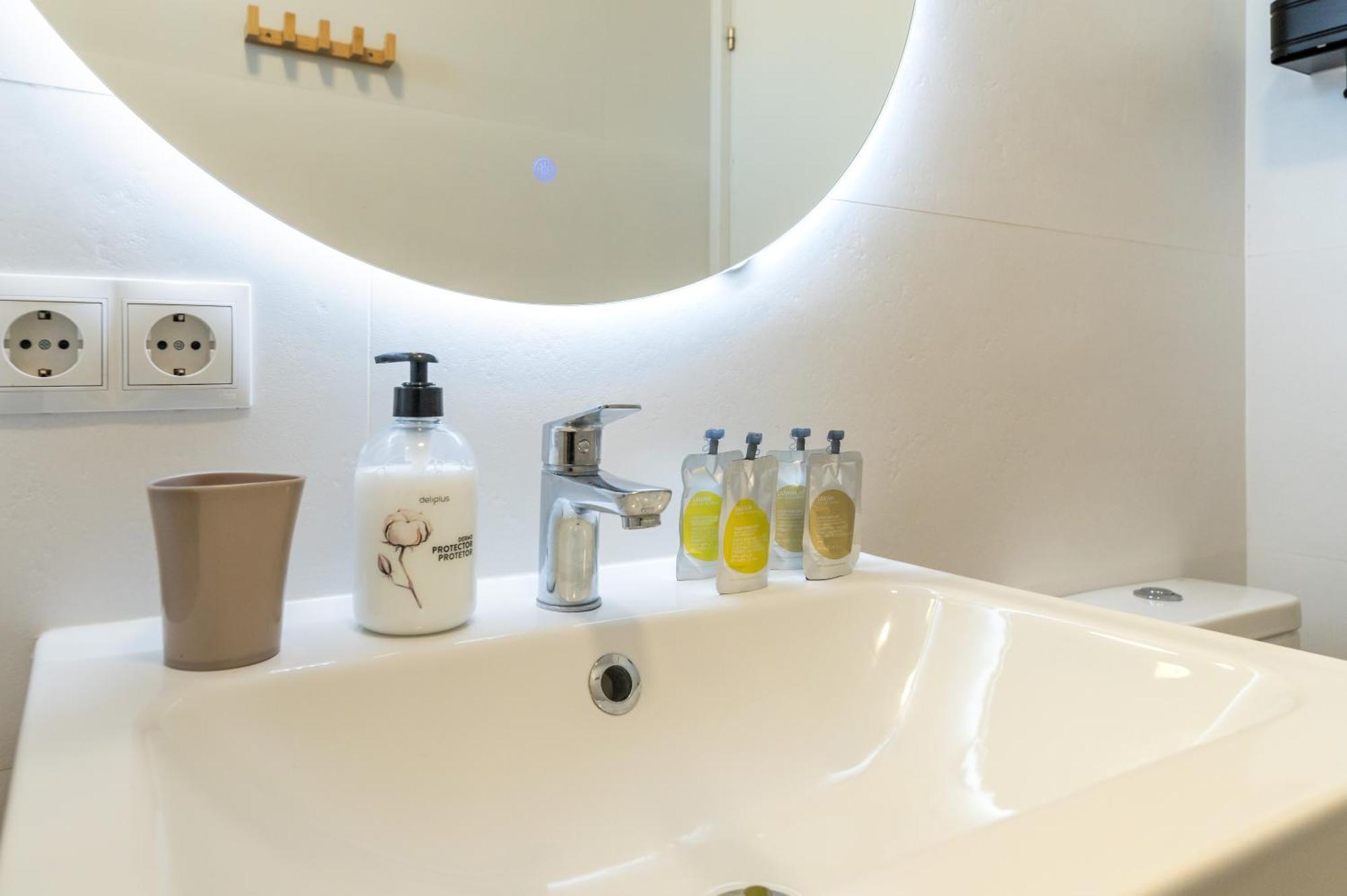 Cielomar Apartment เบนัลมาเดนา ภายนอก รูปภาพ